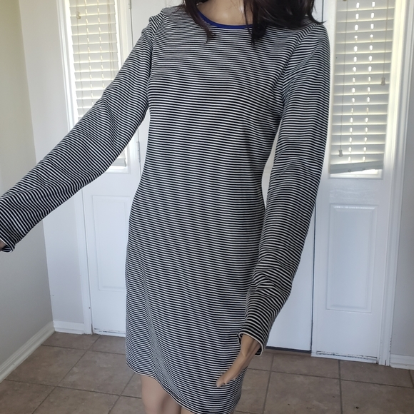 Everly L shift dress striped low scoop back slip on blue piping - Picture 3 of 8